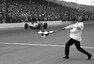 Hill vítězí v Indy 500, 1966.