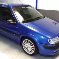 10 let, 234 aut, 397 článků...