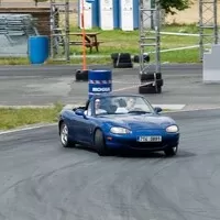 10 let, 234 aut, 397 článků...