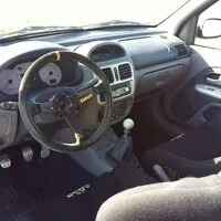 Renault CLIO sport 172 (r.v. 2000)