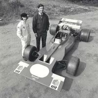 Společně s Kenem Tyrrellem u monopostu Tyrrell 001, 1970