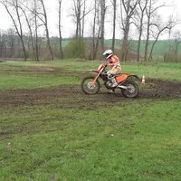 Jarní bahnění aneb jak zkrotit enduro