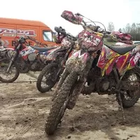 Jarní bahnění aneb jak zkrotit enduro
