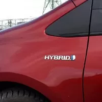 Toyota Hybrid: Slavný den, kdy k nám byl zaveden elektrický proud!