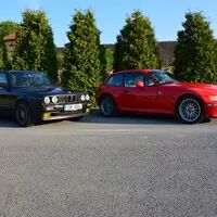 BMW 320i E30: „Tříca plasťák“ slaví třicátiny
