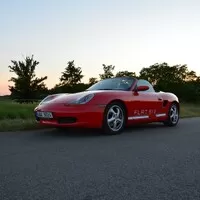 Porsche Boxster 2.7 (986): Miata je pro slečinky