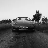 Porsche Boxster 2.7 (986): Miata je pro slečinky