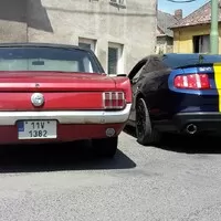 Ford Mustang 3.7 V6: Amerika ist wunderbar!