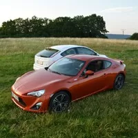 HOT HATCH nebo HACHIROKU?