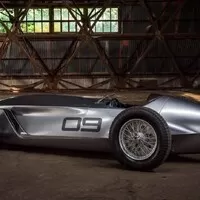Infiniti ukazuje retro formuli Prototype 9