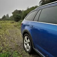 Škoda Octavia Scout 2.0 TDI: Do kanceláře cestou necestou