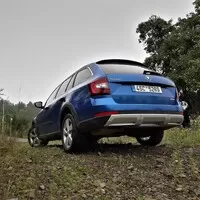 Škoda Octavia Scout 2.0 TDI: Do kanceláře cestou necestou