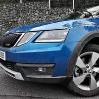 Škoda Octavia Scout 2.0 TDI: Do kanceláře cestou necestou