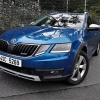 Škoda Octavia Scout 2.0 TDI: Do kanceláře cestou necestou