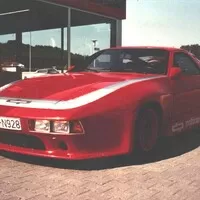 Tuning let osmdesátých aneb Nic není dost šílené