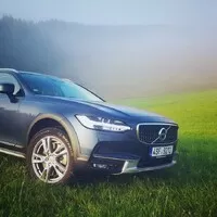 Volvo V90 Cross Country: Klasické Volvo nové doby