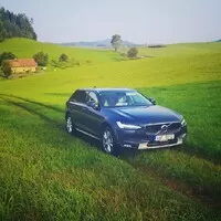 Volvo V90 Cross Country: Klasické Volvo nové doby