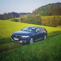 Volvo V90 Cross Country: Klasické Volvo nové doby