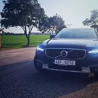 Volvo V90 Cross Country: Klasické Volvo nové doby