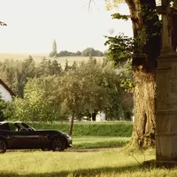 Mazda MX-5 RF 2.0: Analogové auto v digitálním světě