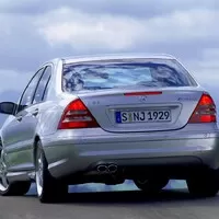9 rychlých aut, která jsou překvapivě levná