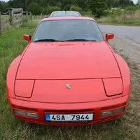 Porsche 944 S2: Auto pro řidiče