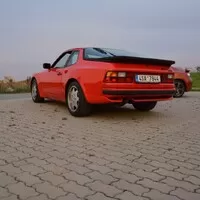 Porsche 944 S2: Auto pro řidiče
