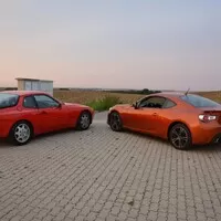 Porsche 944 S2: Auto pro řidiče