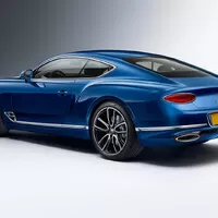 Nové Bentley Continental GT - Lehčí, hezčí a s displejem, který umí zmizet