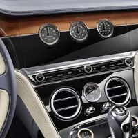 Nové Bentley Continental GT - Lehčí, hezčí a s displejem, který umí zmizet