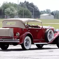 Duesenberg SJ: Osm vojáků v jedné řadě | Legendy minulosti