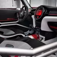 John Cooper Works GP Concept je Mini na steroidech