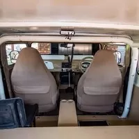 Land Cruiser FJ40 jako street rod - boží!