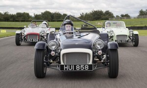 Novinky: Caterham Seven SuperSprint – zpátky k úplným základům