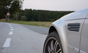 Editorial: Nikdy neřiďte vysněné hrdiny z plakátů!  Zklamou vás anebo naopak uchvátí?