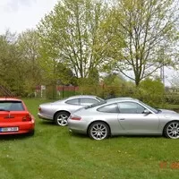 Singer Vehicle Design spolupracuje s Williams, Krabova garáž a Porsche 911