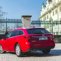 Mazda6 Wagon 2.2 Skyactiv-D: Jejím revírem je dálnice