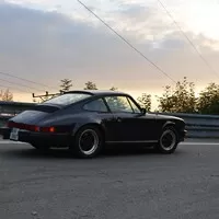 Porsche 911 3.0 SC: Když řízení je umění