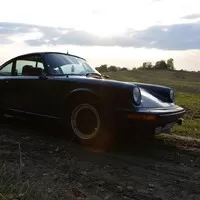 Porsche 911 3.0 SC: Když řízení je umění