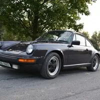 Porsche 911 3.0 SC: Když řízení je umění