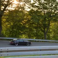 Porsche 911 3.0 SC: Když řízení je umění