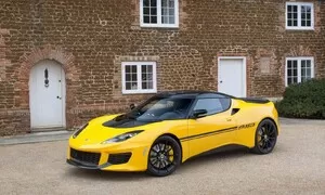 Novinky: Britský Lotus nyní patří Číňanům