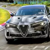 Alfa Romeo Stelvio a rekord Nürburgringu – nevodí nás někdo za nos?