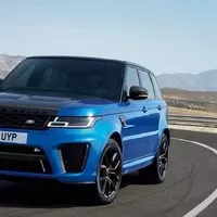 Range Rover Sport SVR po faceliftu s karbonovou kapotou