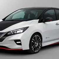 Divize Nismo má zvláštní chutě: Po Leafu se pustila i do minivanu Serena