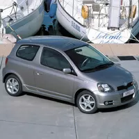 Hrdinové za babku: Toyota Yaris 1.5 TS