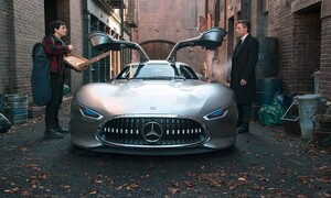 Novinky: Hrdinové Ligy spravedlnosti se budou po plátně prohánět v Mercedesech