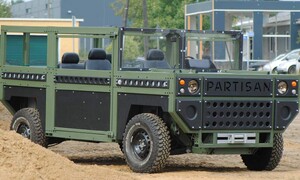 Novinky: Partisan One – šeredný, ale šikovný