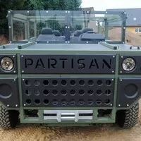 Partisan One – šeredný, ale šikovný