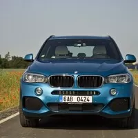 BMW X5 xDrive 30d: Komfortní zóna v nadměrné velikosti